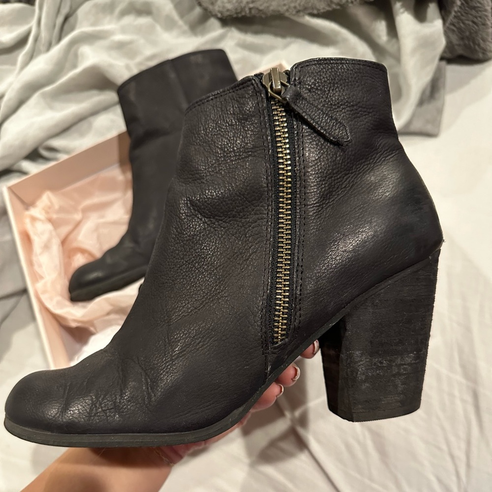 Black Nordstrom BP Trolley ankle boot